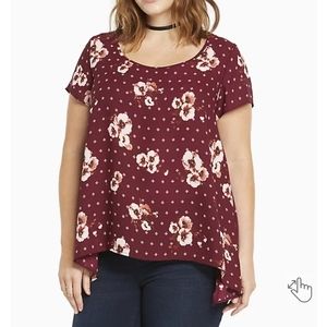 Torrid Floral Top with Shark Bite Hem Size 1X